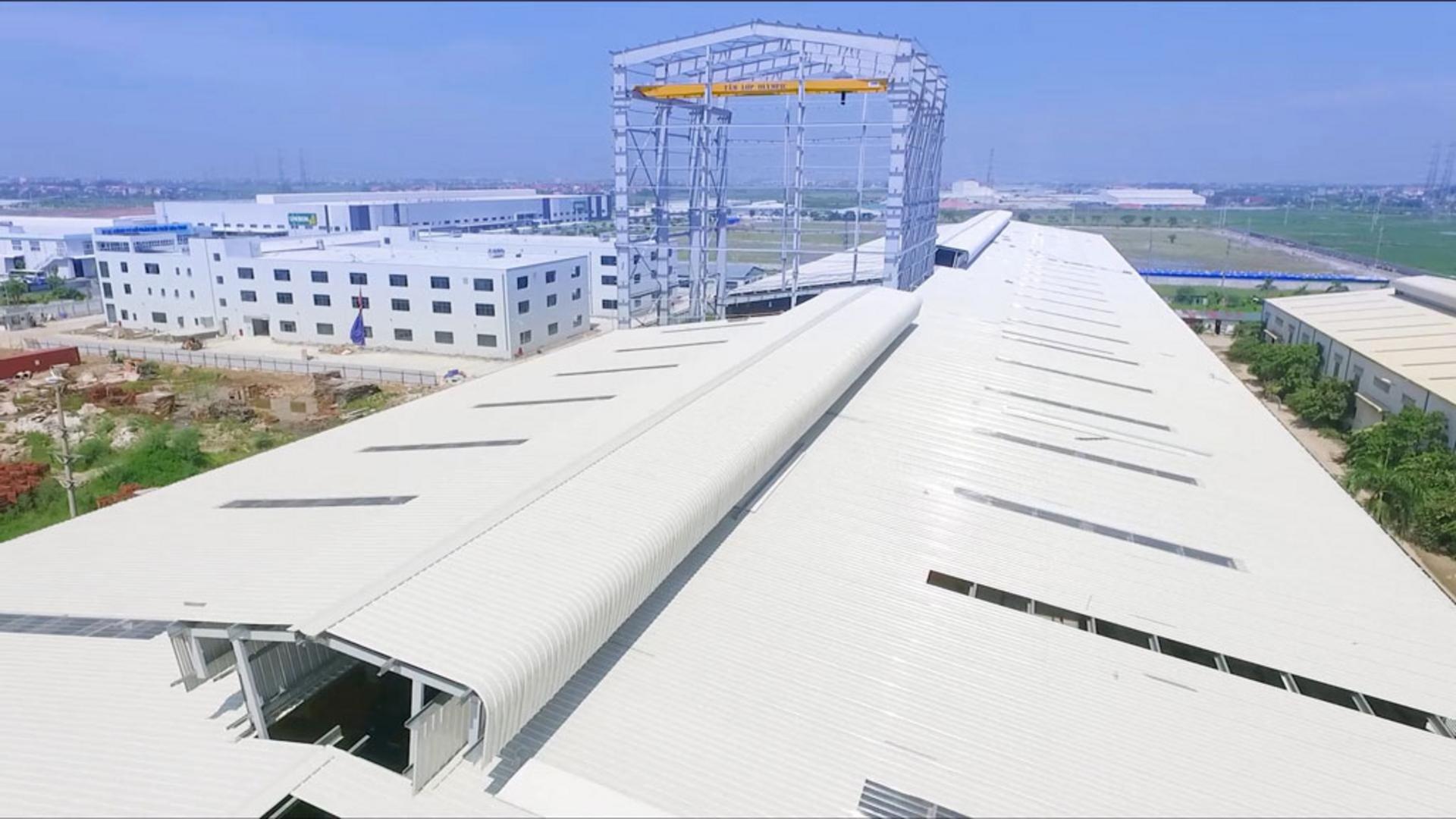 Hình ảnh minh họa mái tôn Phumy Emax, Promax & prime - Trắng sứ