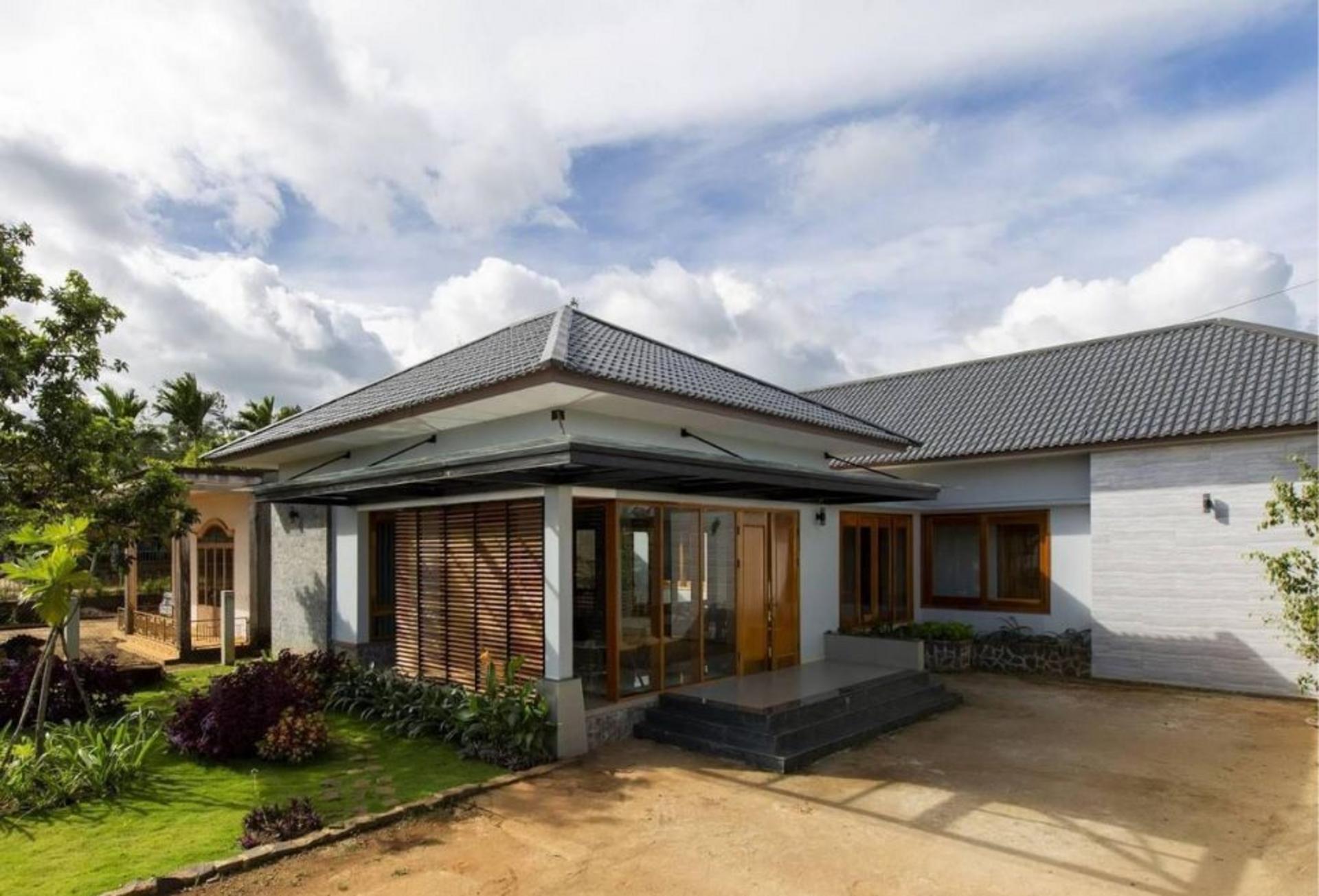 Tôn Phú Mỹ Emax trang trí ngoại thất