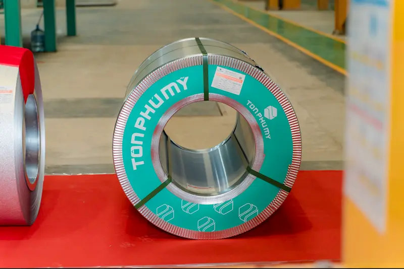 Khi hỏi giá tôn lạnh cần lưu ý thông số, loại tôn, lớp mạ, tiêu chuẩn kỹ thuật và các yếu tố khác