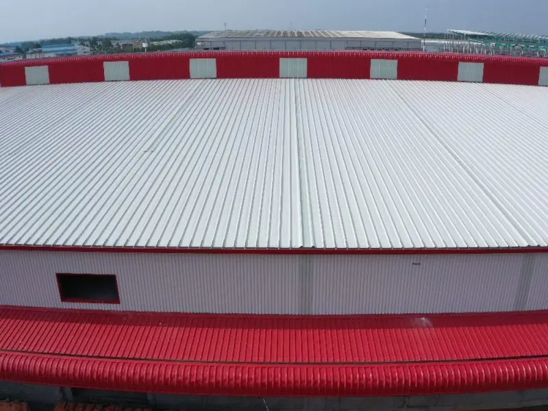 Tiêu chuẩn tôn lợp mái nhà xưởng, công trình công nghiệp cao hơn nhà ở thông thường