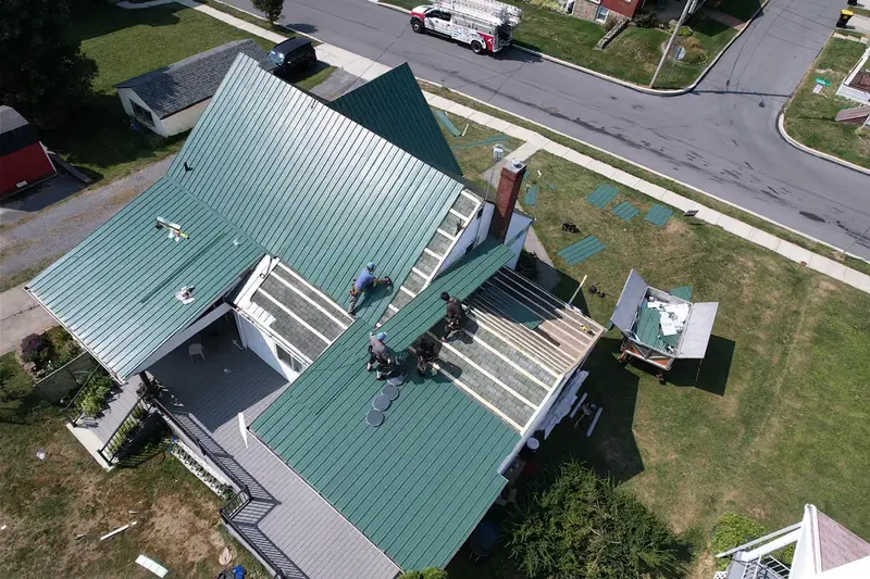 Xanh rêu là màu tôn mái nhà phù hợp với mệnh Mộc